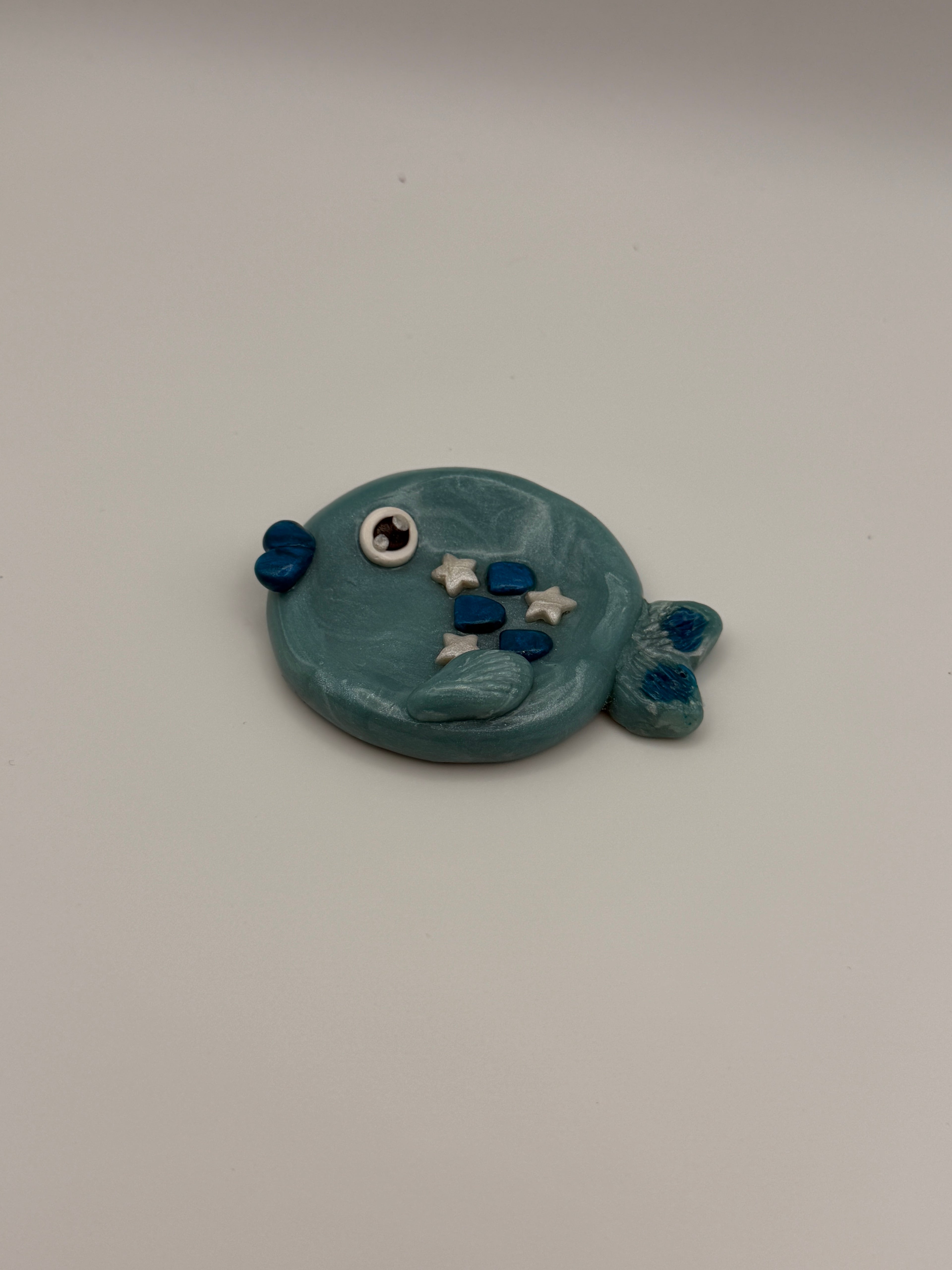 Blue Shimmer Fish Worrystone